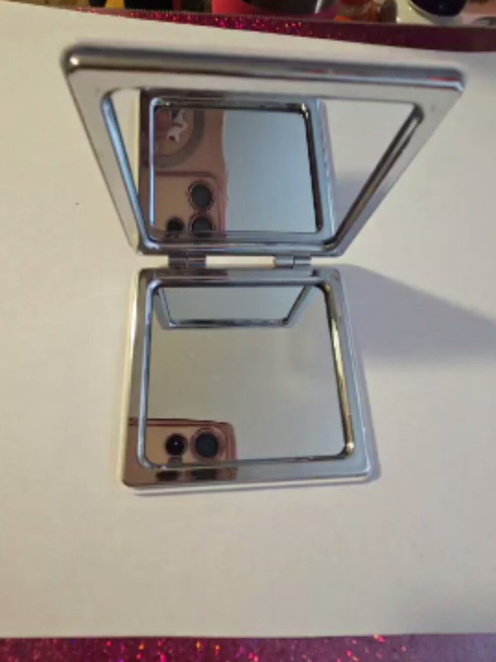 Heart Pattern Square Compact Mirror 2.75" - Picture 2 of 2